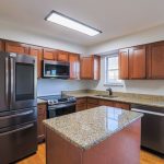 14 Lufting Court